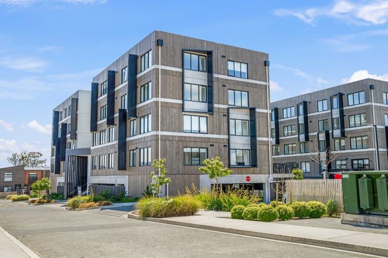 Photo of property in 101/3 Rauemi Way, Te Atatu South, Auckland, 0610