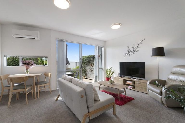 Photo of property in 41/7 Kelvin Hart Drive, East Tamaki, Auckland, 2013