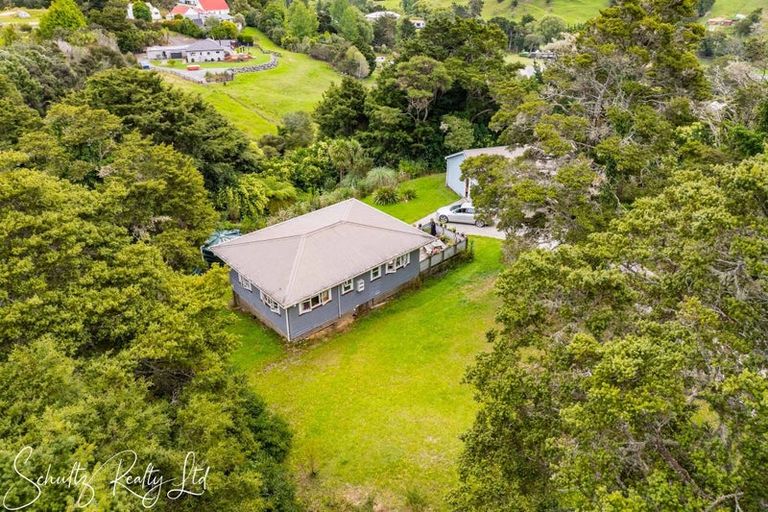 Photo of property in 43b Hook Road, Paparoa, 0571