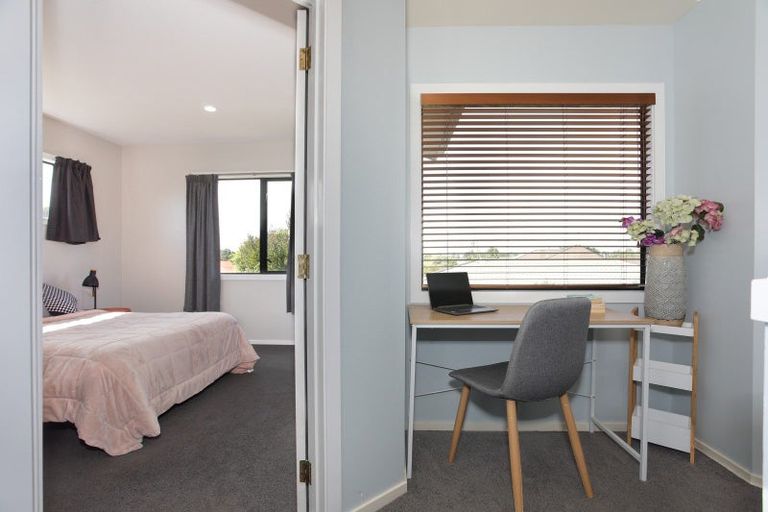 Photo of property in 4 Ursula Drive, Feilding, 4702