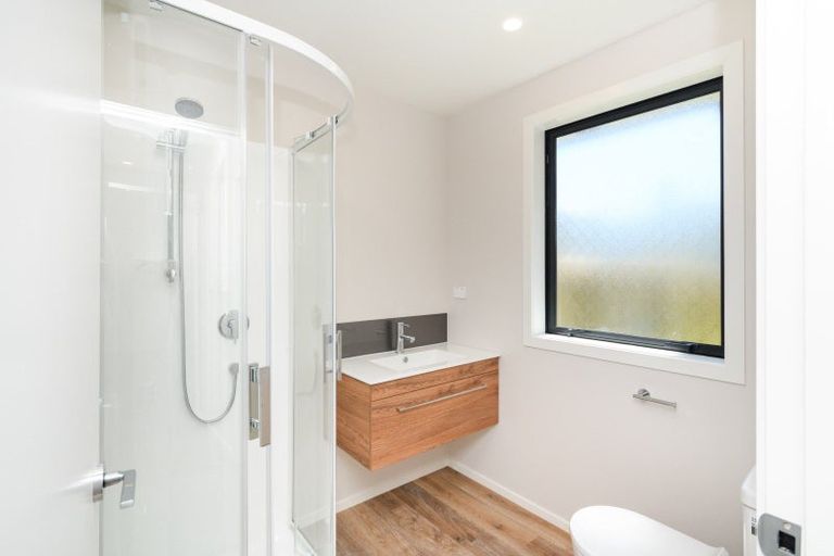 Photo of property in 68/2a Hedges Street, Sanson, 4817