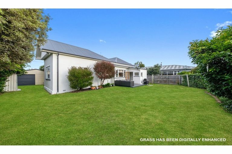 Photo of property in 169 Geraldine Street, Edgeware, Christchurch, 8013