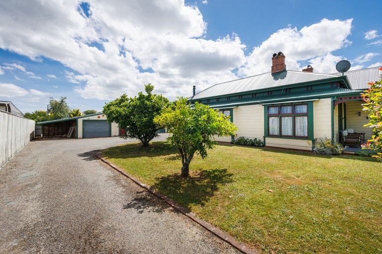 Photo of property in 24 Lytton Street, Feilding, 4702