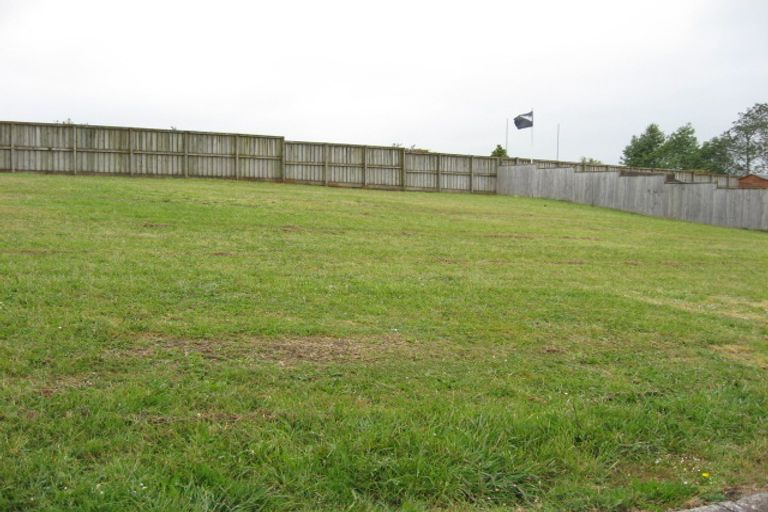 Photo of property in 41 Parkhaven Drive, Rosehill, Papakura, 2113