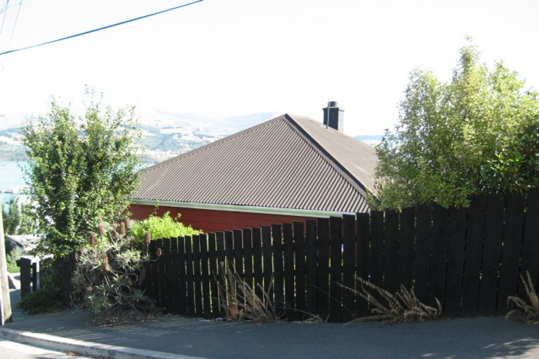 Photo of property in 15 Bridle Path, Lyttelton, 8082