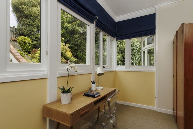 Photo of property in 328 Karori Road, Karori, Wellington, 6012