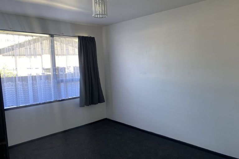 Photo of property in 1/27 Kawau Crescent, Bromley, Christchurch, 8062