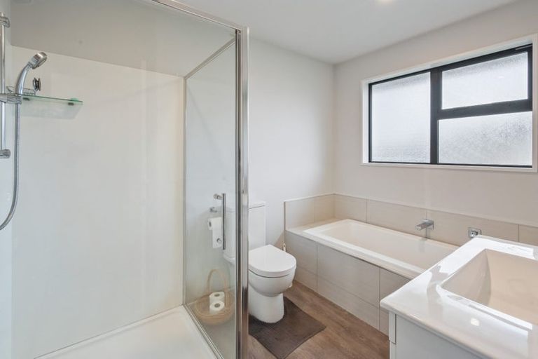 Photo of property in 16 Sandy Avenue, New Brighton, Christchurch, 8083
