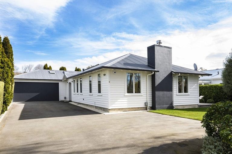 Photo of property in 3 Wherstead Road, Cashmere, Christchurch, 8022