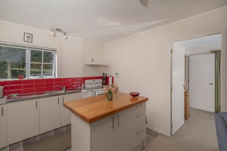 Photo of property in 31 Whitby Avenue, Whitianga, 3510