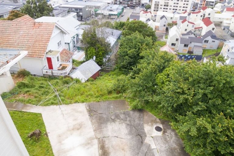 Photo of property in 41 Thompson Street, Mount Cook, Wellington, 6011