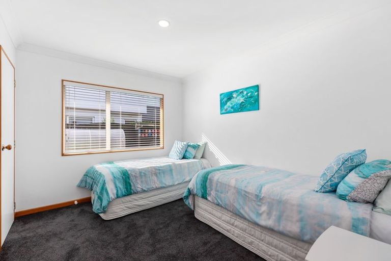 Photo of property in 37 Sorrento Key, Papamoa Beach, Papamoa, 3118