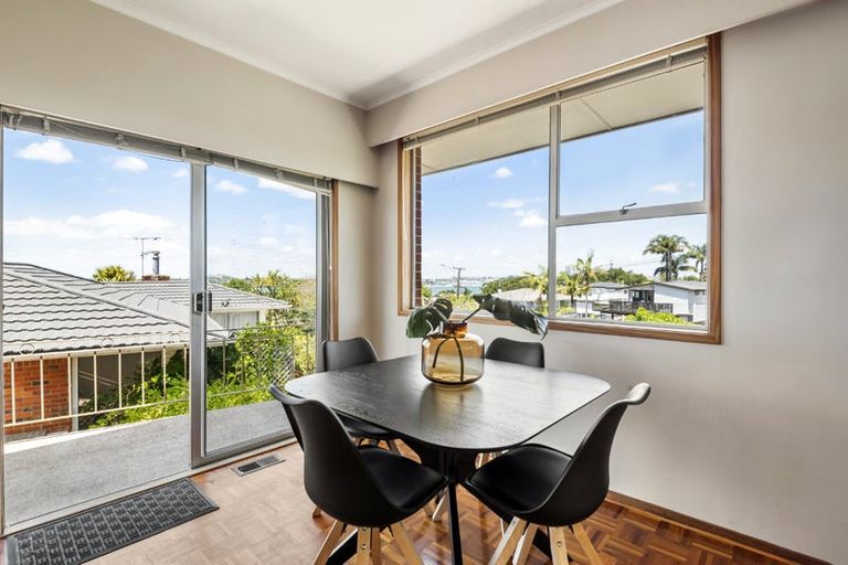 Photo of property in 134 Exmouth Road, Northcote, Auckland, 0627