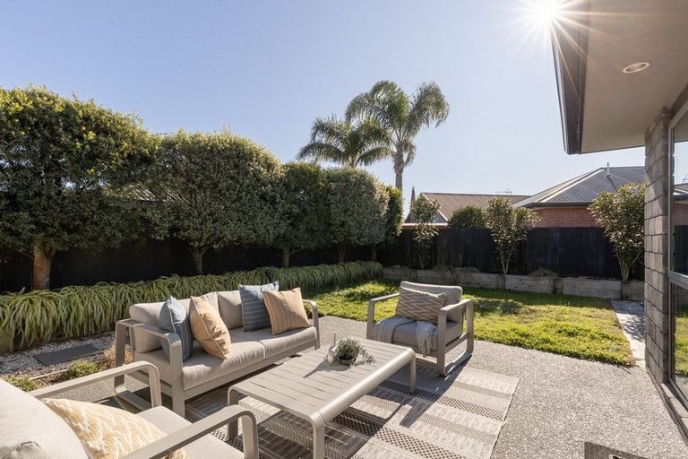 Photo of property in 32 Nautilus Drive, Papamoa Beach, Papamoa, 3118