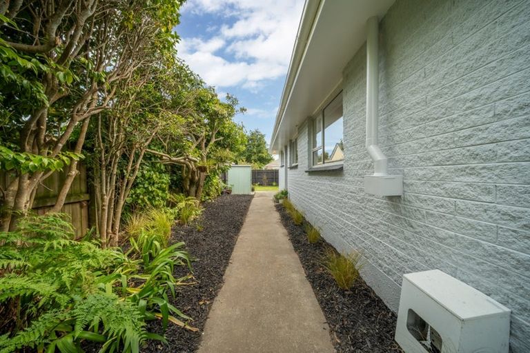 Photo of property in 244b Waiwhetu Road, Waterloo, Lower Hutt, 5011