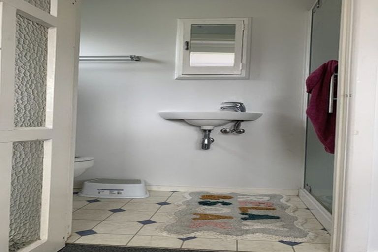 Photo of property in 2b Mcgreevy Street, Waipawa, 4210