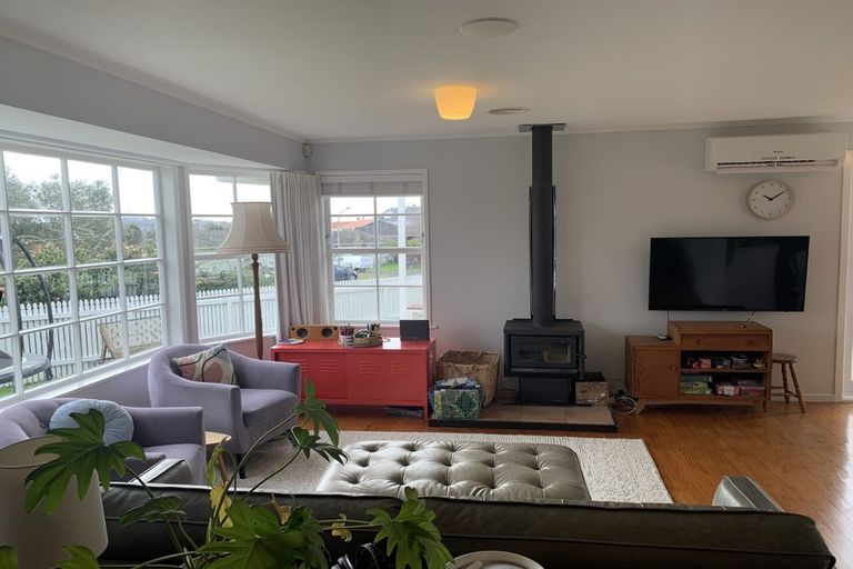 Photo of property in 1/30 Kea Place, Mangere Bridge, Auckland, 2022