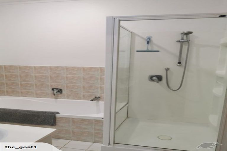 Photo of property in Maddison Apartments, 1/6f Queen Street, Palmerston North, 4410