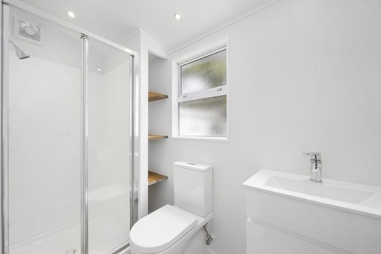 Photo of property in 33 Kairanga Crescent, Wainuiomata, Lower Hutt, 5014