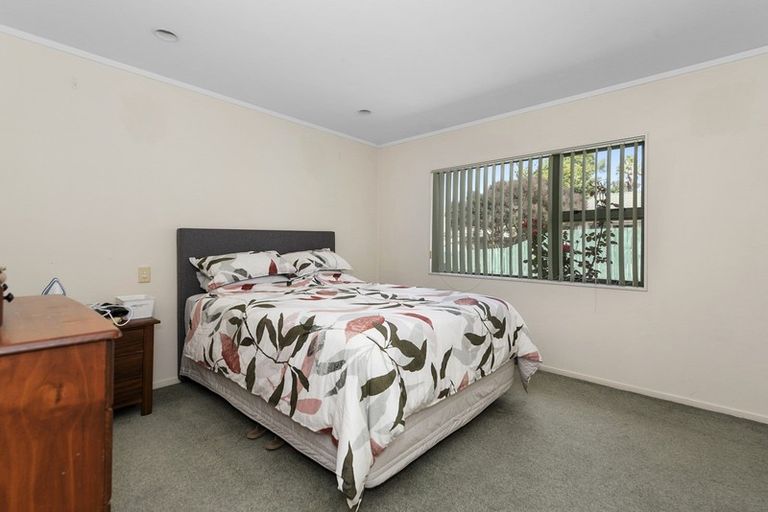 Photo of property in 8 Caulfield Place, Nawton, Hamilton, 3200