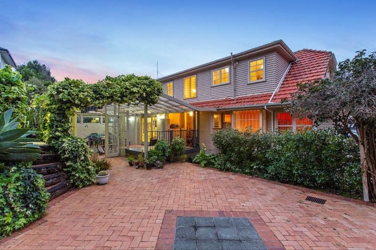 Photo of property in 23 Debron Avenue, Remuera, Auckland, 1050