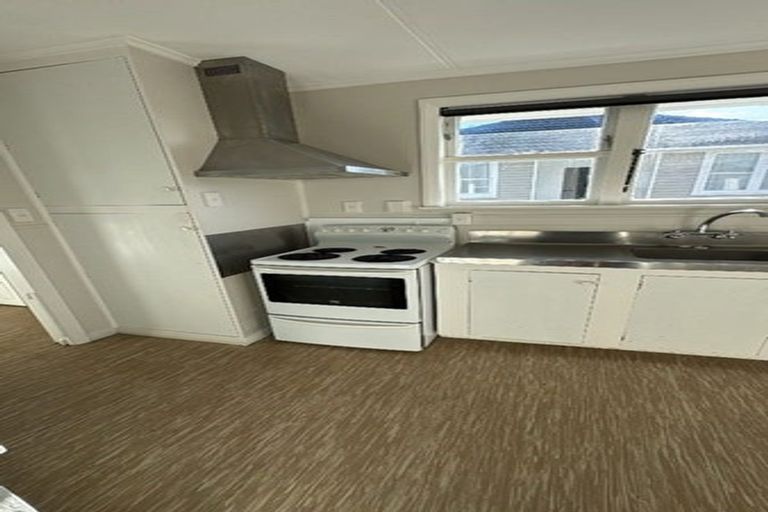 Photo of property in 2 Marsden Street, Hauraki, Auckland, 0622