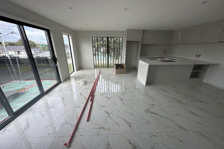 Photo of property in 14 Tomuri Place, Mount Wellington, Auckland, 1060
