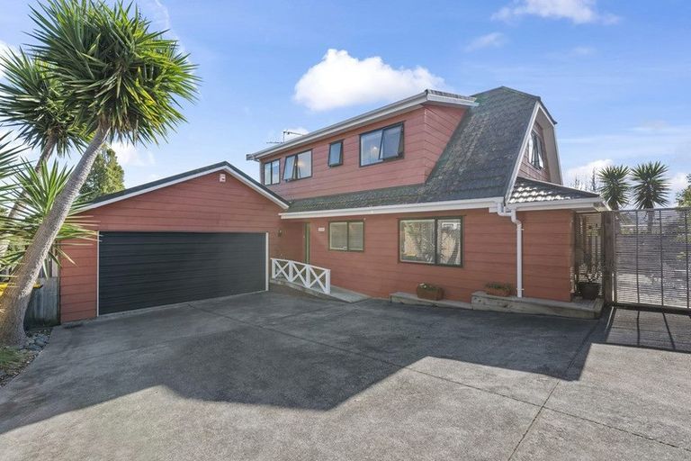 Photo of property in 2/94a Coronation Road, Hillcrest, Auckland, 0627