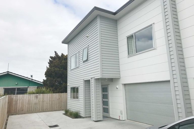 Photo of property in 4/59 May Street, Hamilton East, Hamilton, 3216