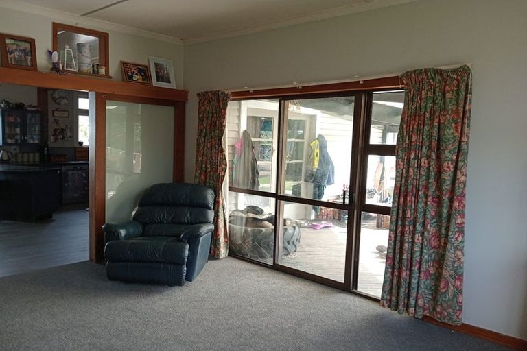 Photo of property in 5 Clifden Highway, Tuatapere, 9620