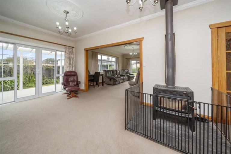 Photo of property in 4 Grant Vc Street, Hawera, 4610