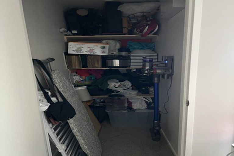 Photo of property in 11 Lumbarda Drive, Kumeu, 0810