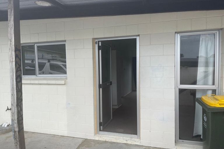 Photo of property in 1/21a Landscape Road, Papatoetoe, Auckland, 2025