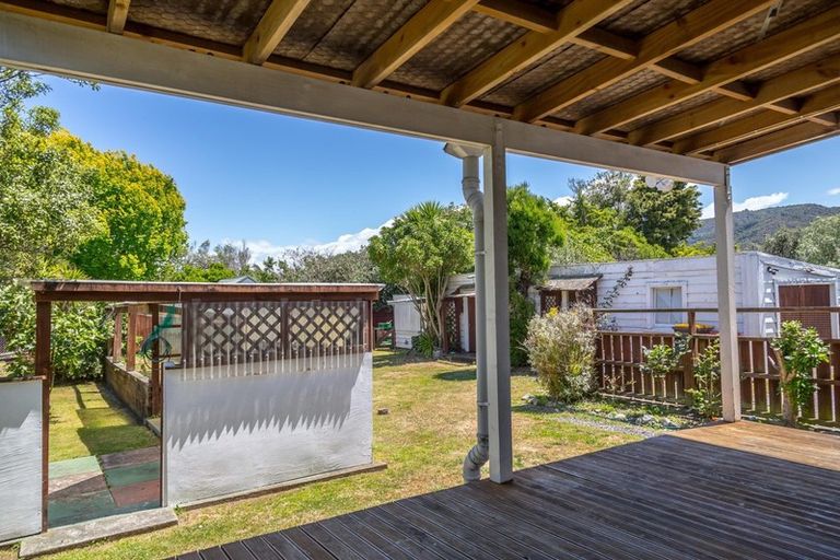 Photo of property in 68 Revans Street, Featherston, 5710