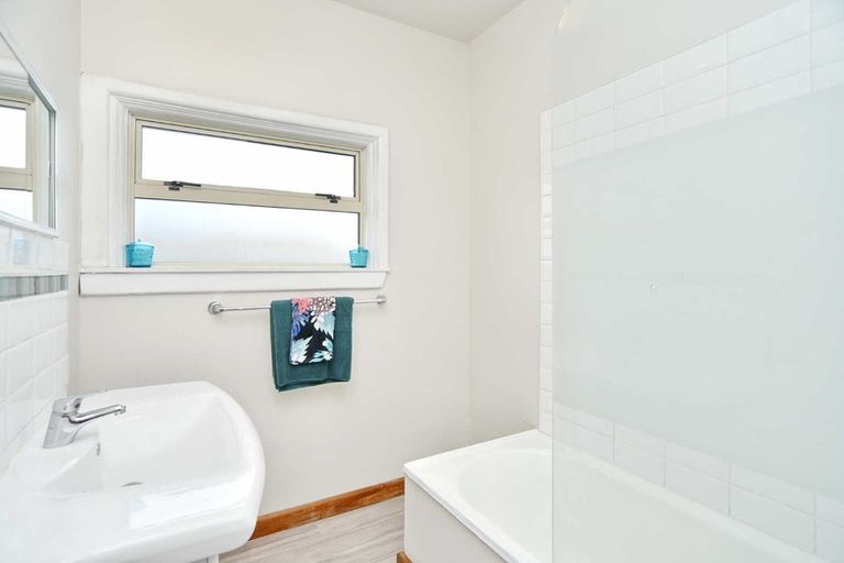 Photo of property in 72 Grange Street, Hillsborough, Christchurch, 8022