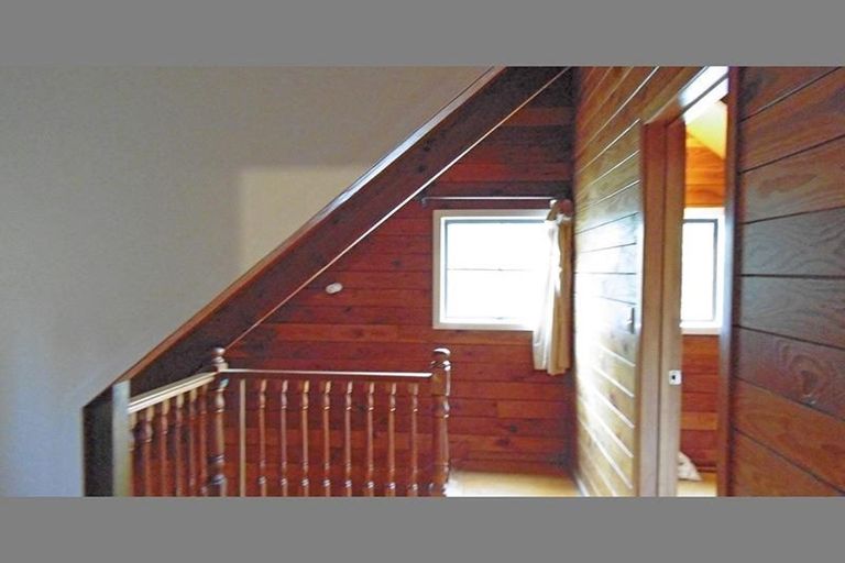 Photo of property in 1a Viewland Avenue, Onehunga, Auckland, 1061