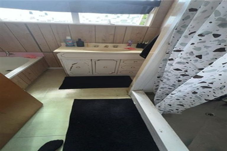 Photo of property in 151 Liverpool Street, Levin, 5510