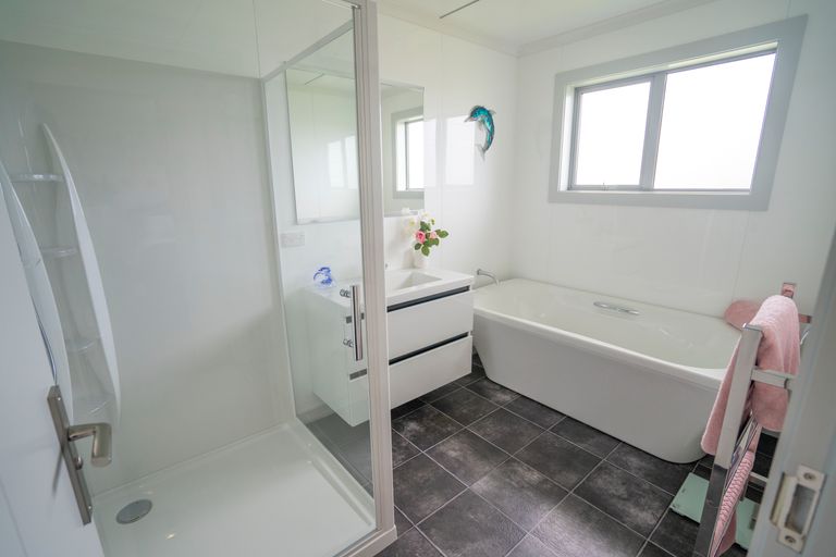 Photo of property in 4 Rodeo Drive, Te Anau, 9600