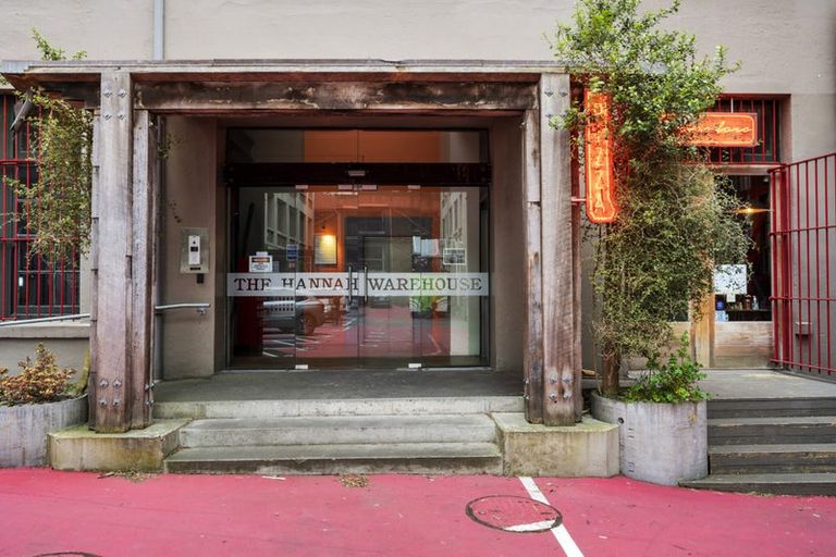 Photo of property in Hannahs Warehouse Apartments, 11/13 Leeds Street, Te Aro, Wellington, 6011