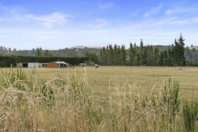 Photo of property in 111 Smarts Road, Loburn, Rangiora, 7472