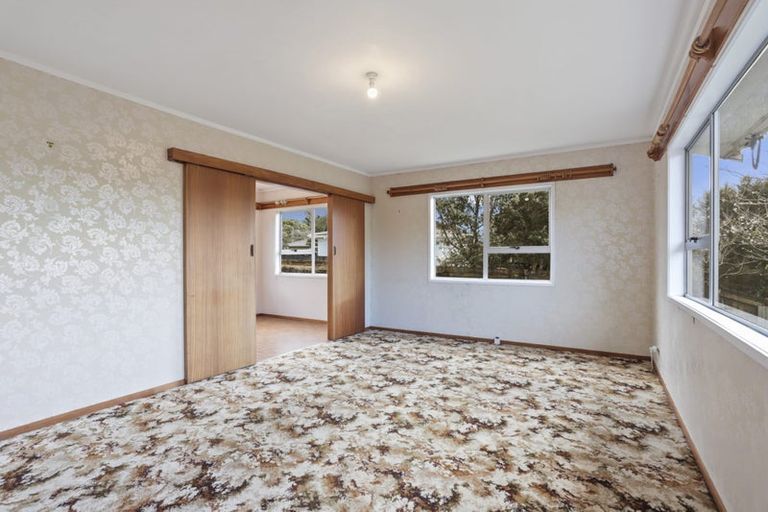 Photo of property in 412 West Coast Road, Glen Eden, Auckland, 0602