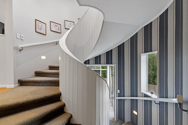 Photo of property in 12 Oban Road, Browns Bay, Auckland, 0630