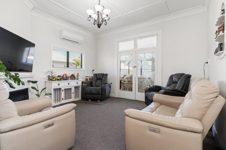 Photo of property in 9 Garrison Street, Carterton, 5713