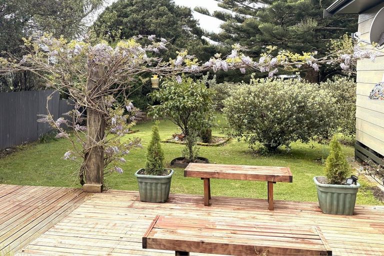 Photo of property in 12 Corbett Street, Hector, 7822