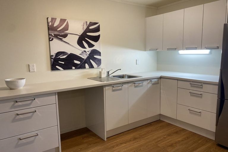 Photo of property in 77a The Parade, Bucklands Beach, Auckland, 2012