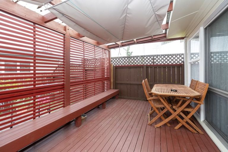 Photo of property in 6 Cricket Place, Melville, Hamilton, 3206