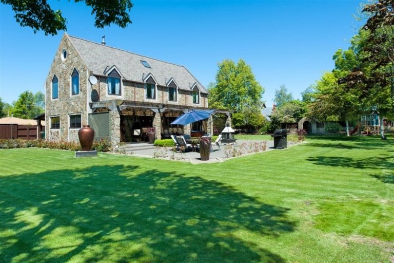 Photo of property in 58 Buckleys Road, Rangiora, 7400