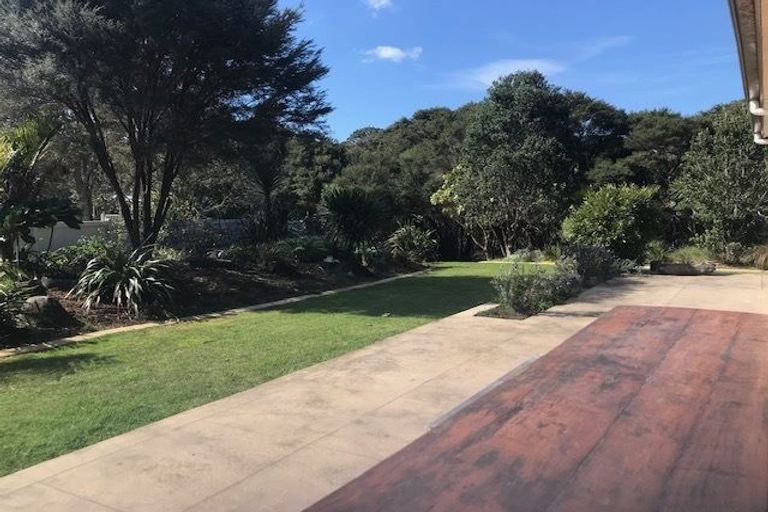 Photo of property in 68 Shelter Drive, Greenhithe, Auckland, 0632