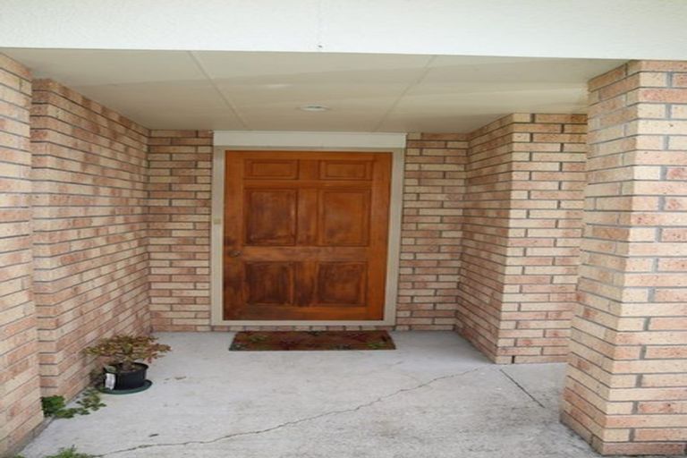 Photo of property in 47 Robin Brooke Drive, Flat Bush, Auckland, 2019