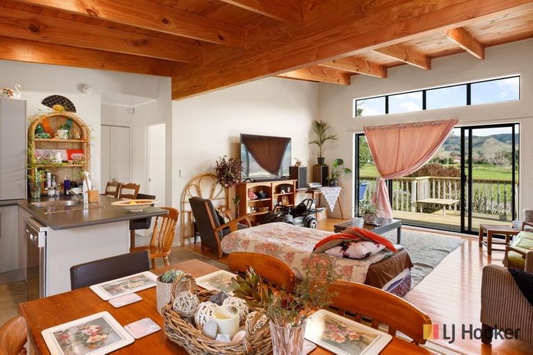 Photo of property in 32a Hillview Road, Waihi Beach, 3611